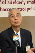香港大學李嘉誠醫學院公共衞生學院講座教授、羅旭龢基金教授(公共衞生學)林大慶教授指出:「研究發現只要戒煙便能大大提升生存率。我們期望政府可以加強不同的控煙措施,如增加煙草稅、提升戒煙服務等,以提高長者戒煙率,促進長者健康。」